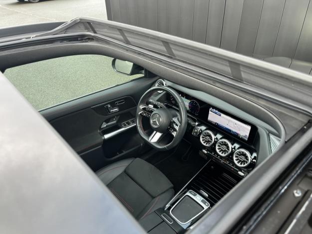 MERCEDES-BENZ GLA 220 d 4MATIC AMG Line  