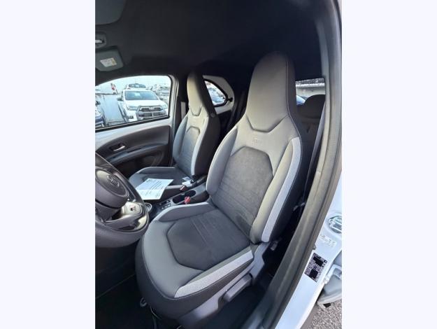 TOYOTA Aygo X Hybride 116h GR Sport JBL  AYGO X CROSSOVER 116H GR SPORT JBL VD MC26