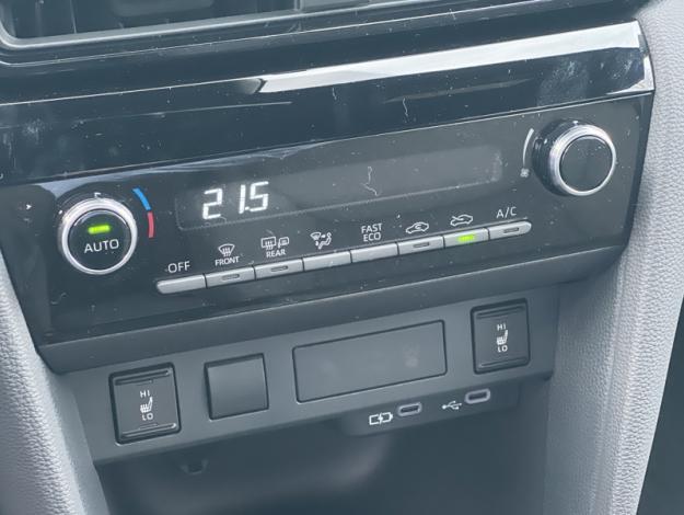 TOYOTA Yaris Cross 116H 2WD DESIGN PACK CARGO MY25  116H 2WD DESIGN PACK CARGO MY25