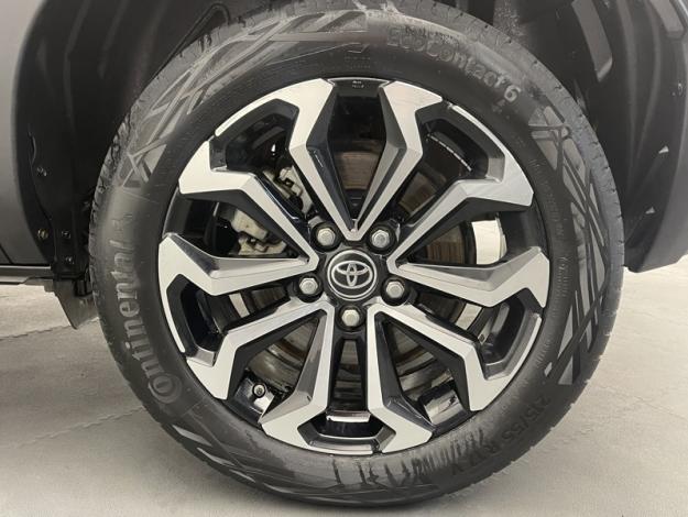 TOYOTA Yaris Cross 1.5 130H DESIGN   