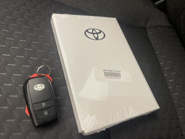 TOYOTA Yaris Cross 1.5 130H DESIGN   