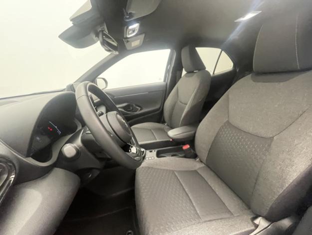 TOYOTA Yaris Cross 1.5 130H DESIGN   