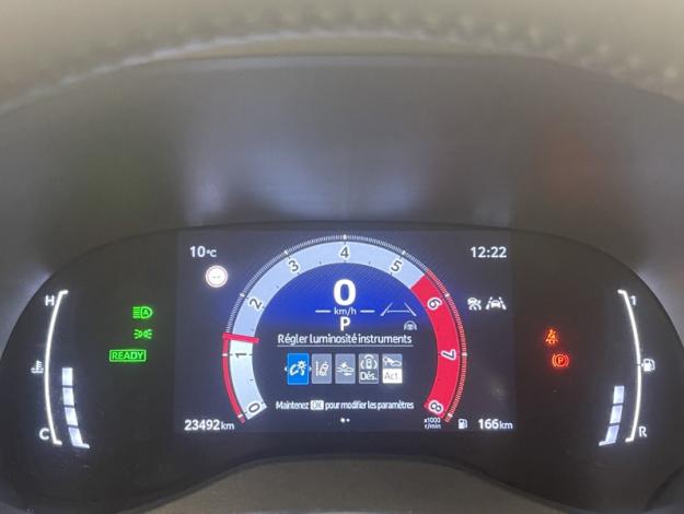 TOYOTA Yaris Cross 1.5 130H DESIGN   