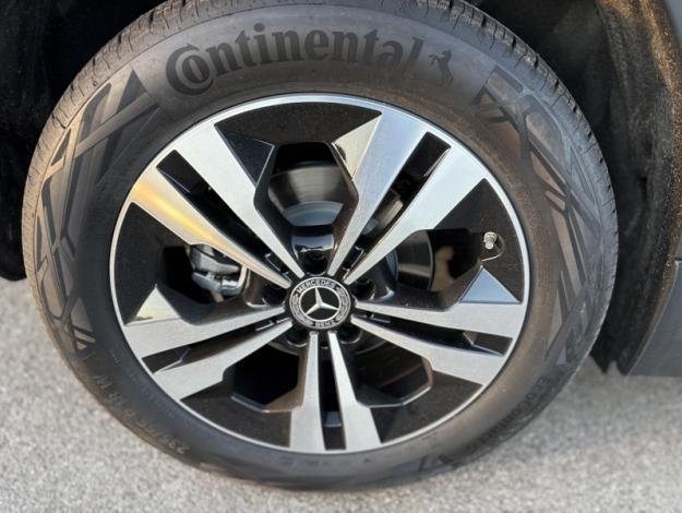 MERCEDES-BENZ GLA 180 d Progressive Line  GLA 180 d Progressive Line