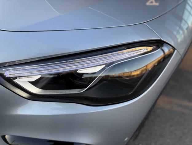 MERCEDES-BENZ GLA 180 d Progressive Line  GLA 180 d Progressive Line