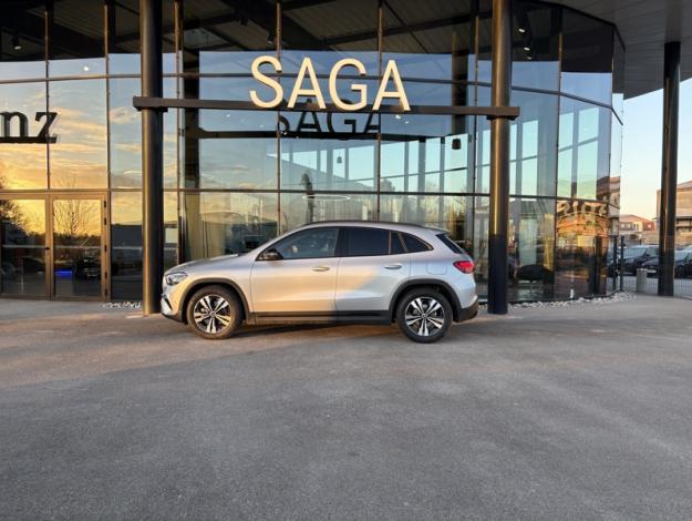 MERCEDES-BENZ GLA 180 d Progressive Line  GLA 180 d Progressive Line