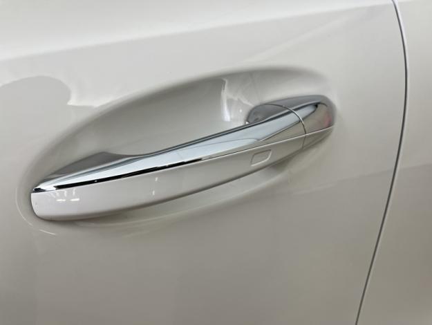 MERCEDES-BENZ GLB 200 d AMG Line  