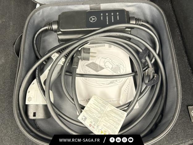 MERCEDES-BENZ GLA 250 e AMG Line  