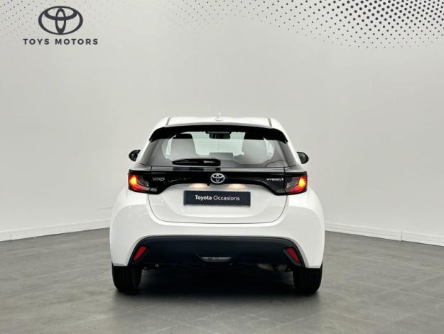 TOYOTA Yaris 116h Dynamic  
