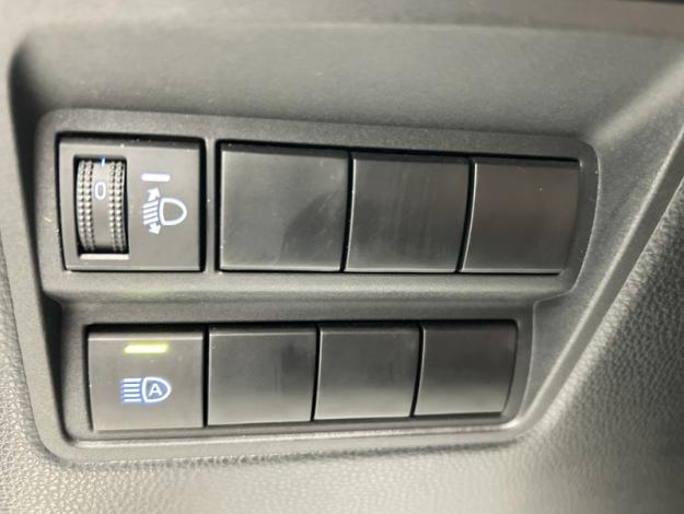 TOYOTA Yaris 116h Dynamic  