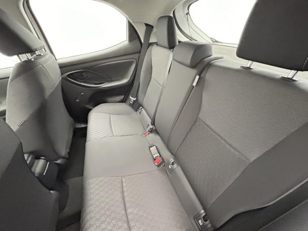 TOYOTA Yaris 116h Dynamic  