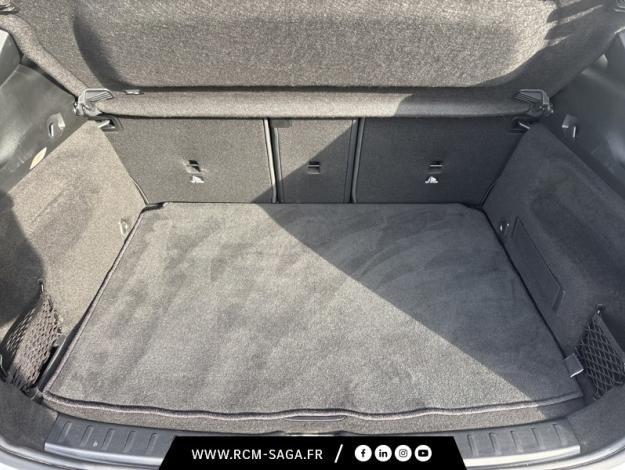 MERCEDES-BENZ GLA 200 d AMG Line  GLA 200 d AMG Line