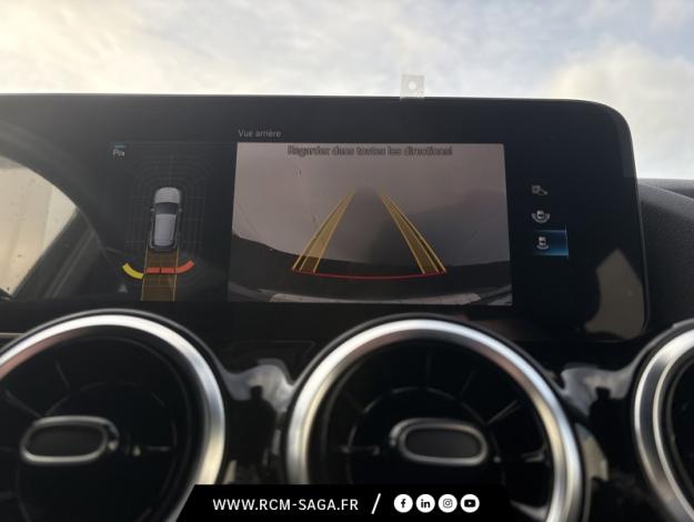 MERCEDES-BENZ GLA 200 d AMG Line  GLA 200 d AMG Line