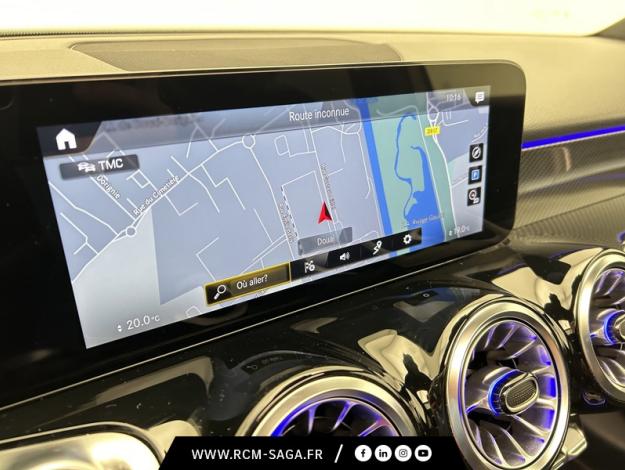 MERCEDES-BENZ GLB 200 d AMG Line  