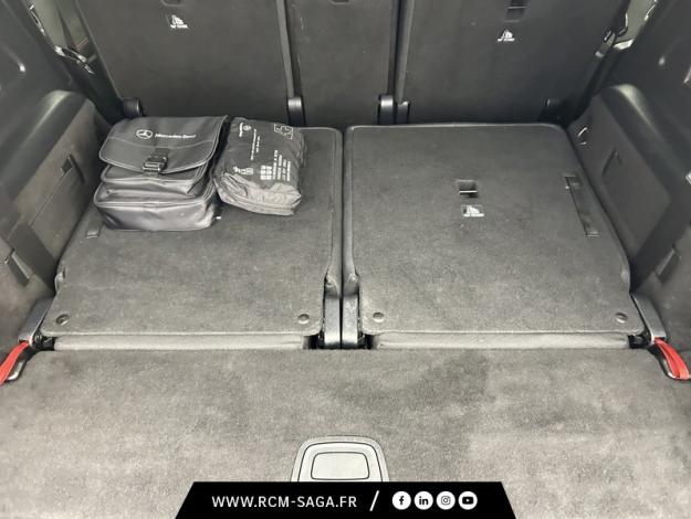 MERCEDES-BENZ GLB 200 d AMG Line  