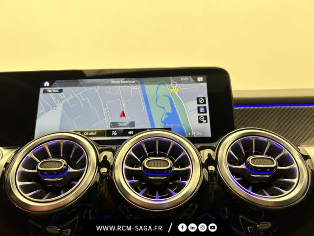 MERCEDES-BENZ GLB 200 d AMG Line  