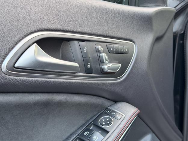 MERCEDES-BENZ CLA Shooting Brake CLA 220 d SB Fascination  