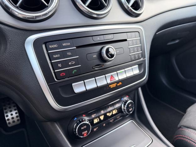 MERCEDES-BENZ CLA Shooting Brake CLA 220 d SB Fascination  