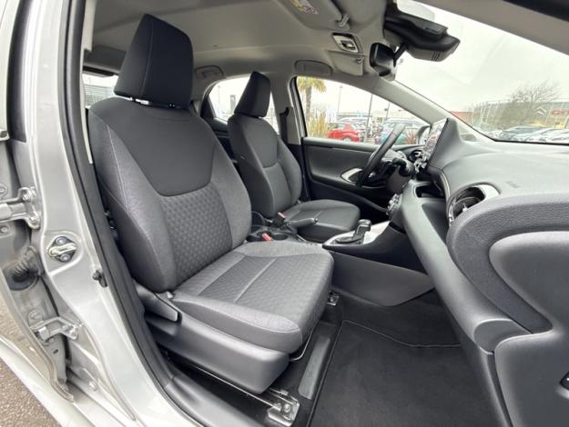 TOYOTA Yaris 120 Design  