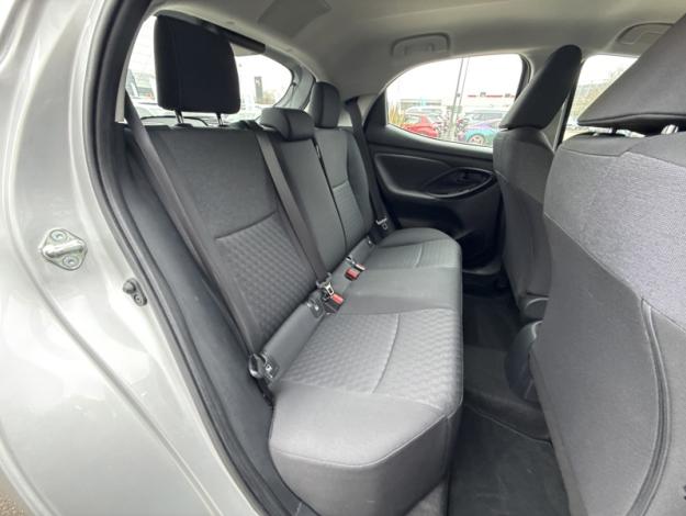 TOYOTA Yaris 120 Design  