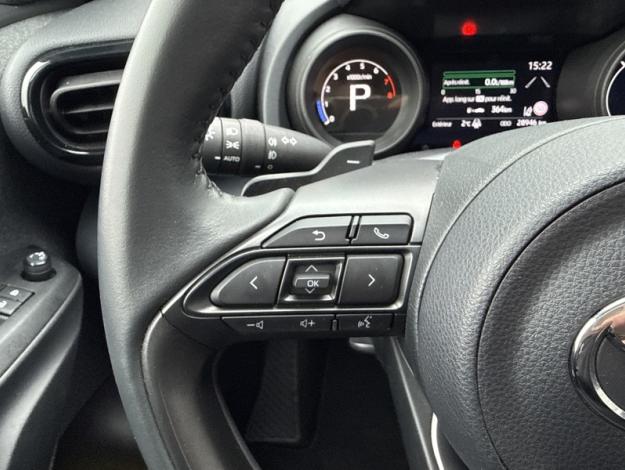 TOYOTA Yaris 120 Design  