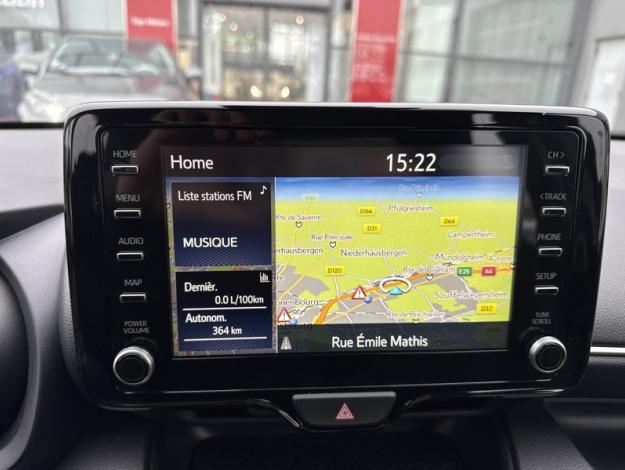 TOYOTA Yaris 120 Design  