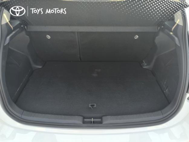 TOYOTA Yaris 116h Dynamic  