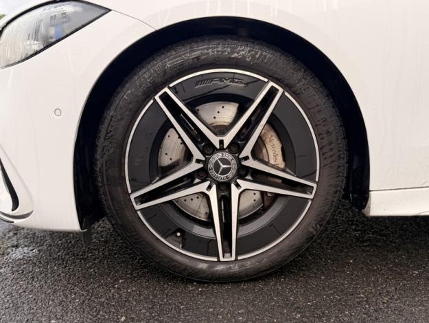 MERCEDES-BENZ Classe C Berline Classe C 220 d Berline AMG Line  Classe C BERL/206 Classe C 220 d Berline AMG Line