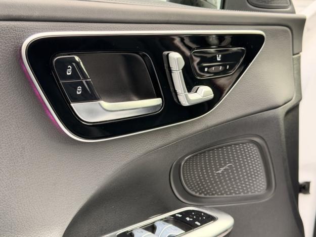 MERCEDES-BENZ Classe C Berline Classe C 220 d Berline AMG Line  Classe C BERL/206 Classe C 220 d Berline AMG Line