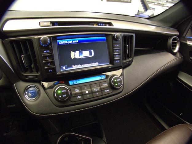 TOYOTA RAV4 2.5 HYBRID 197 CVT 2WD EXCLUSIVE  