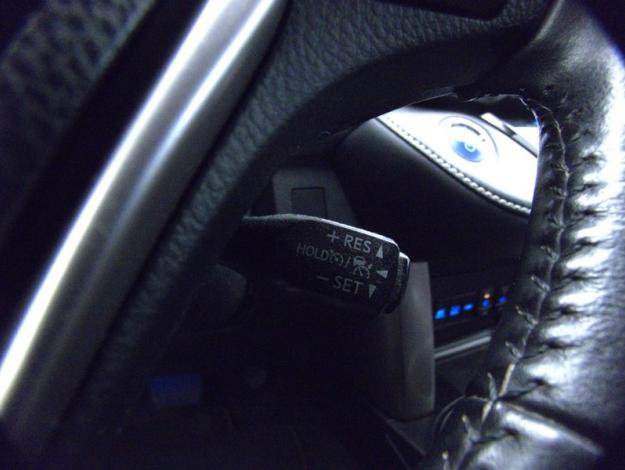 TOYOTA RAV4 2.5 HYBRID 197 CVT 2WD EXCLUSIVE  