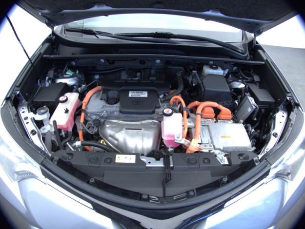 TOYOTA RAV4 2.5 HYBRID 197 CVT 2WD EXCLUSIVE  