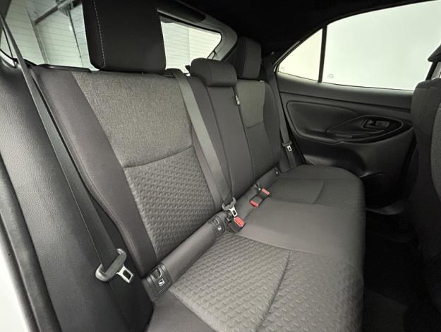 TOYOTA Yaris Cross 1.5 130H DESIGN   PACK CARGO 