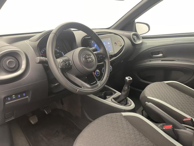 TOYOTA Aygo X 1.0 VVT-i 72 Design  