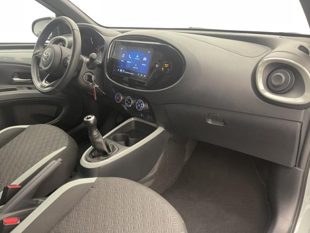 TOYOTA Aygo X 1.0 VVT-i 72 Design  