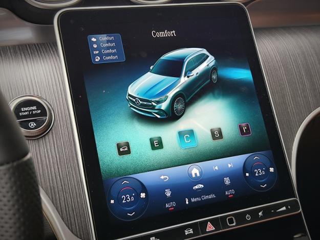 MERCEDES-BENZ GLC SUV GLC 220 d 4MATIC AMG Line  GLC 220 d 4MATIC AMG Line