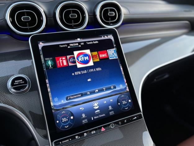 MERCEDES-BENZ GLC 300 d e 4MATIC Coupé AMG Line  