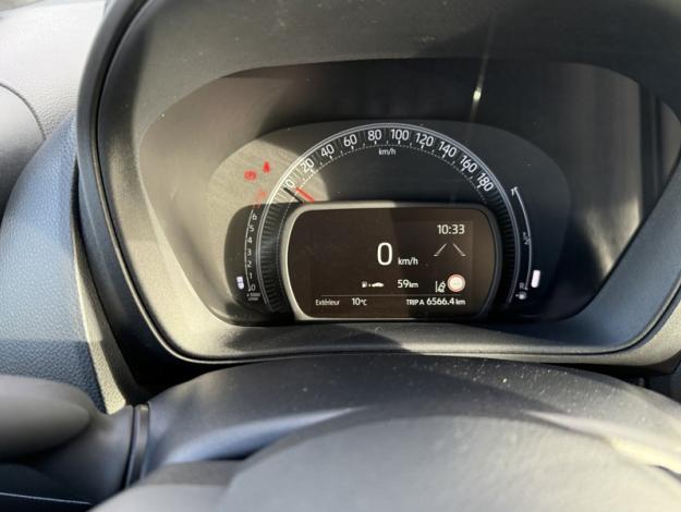 TOYOTA Aygo X 1.0 VVT-i 72 Design  