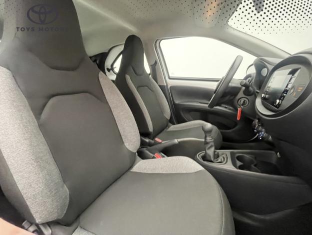 TOYOTA Aygo X 1.0 S-CVT 72 Dynamic   