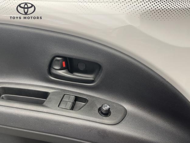 TOYOTA Aygo X 1.0 S-CVT 72 Dynamic   