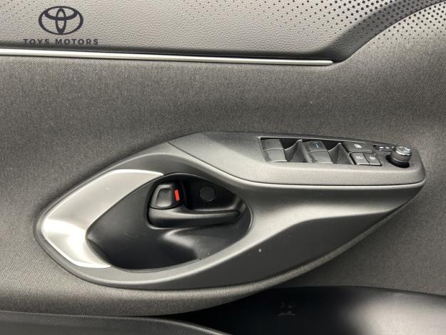 TOYOTA Yaris Cross 1.5 116H DESIGN   