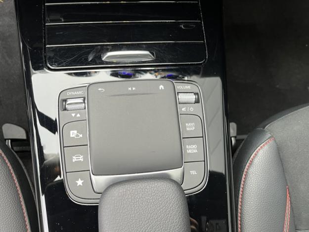 MERCEDES-BENZ Classe A 200 AMG Line  