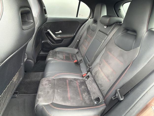 MERCEDES-BENZ Classe A 180 d AMG Line  