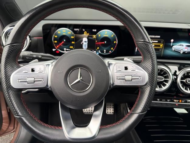 MERCEDES-BENZ Classe A 180 d AMG Line  