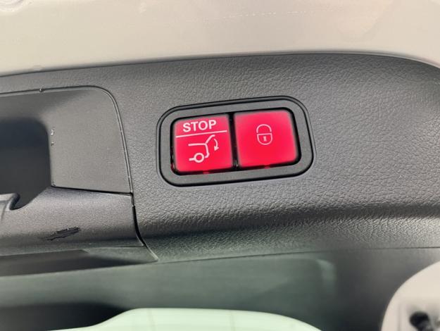 MERCEDES-BENZ GLA 200 d AMG Line  