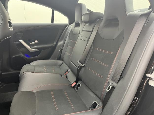 MERCEDES-BENZ CLA Coupé CLA 200 d Coupé AMG Line  
