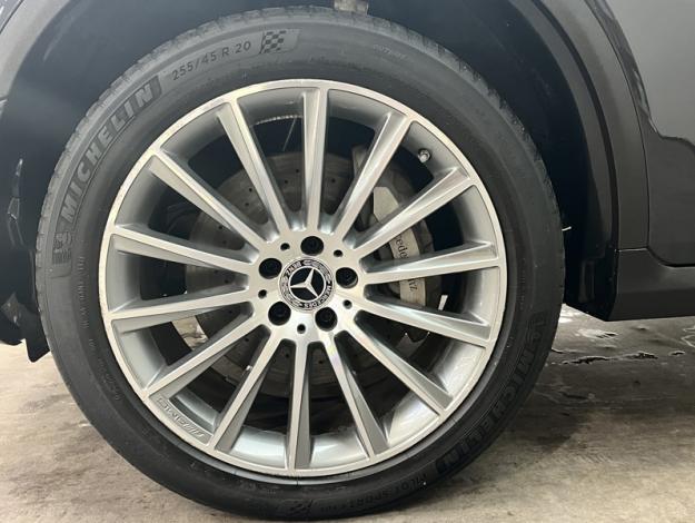 MERCEDES-BENZ GLC SUV GLC 300e 4MATIC SUV AMG Line  