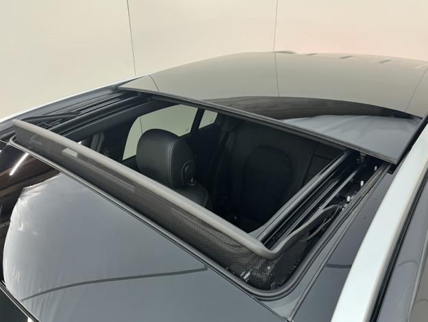 MERCEDES-BENZ GLC SUV GLC 300e 4MATIC SUV AMG Line  