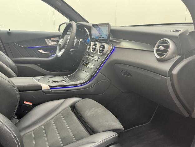 MERCEDES-BENZ GLC SUV GLC 300e 4MATIC SUV AMG Line  