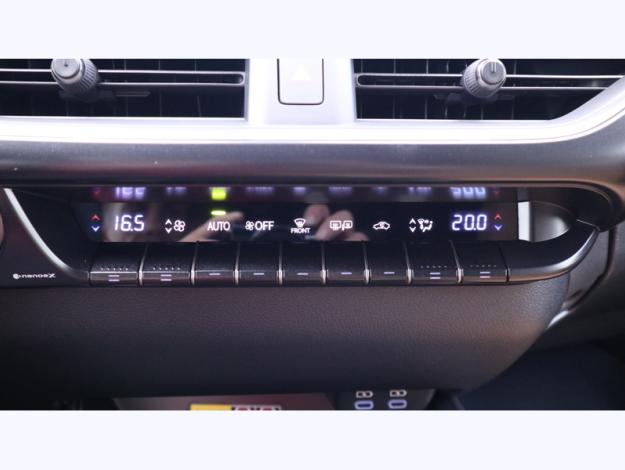 LEXUS UX 300h 2WD Luxe  UX 300H HYBRIDE 2WD MC LUXE TECHNO
